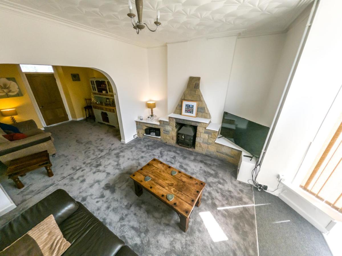 Apartment Newton Heath -750mtrs To - Spacious Ground Floor - Sleeps 6 Porthcawl